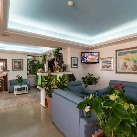 Hotel Galf 3*